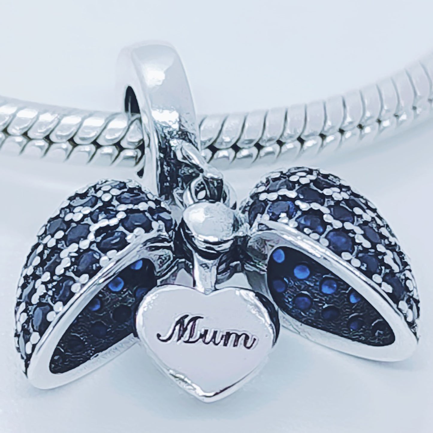 Mum I Love You Heart Necklace. Pendant also fits Pandora Bracelet. Available in 4 colours